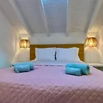 Casa de Férias Portugal Secret By Coral - Townhouse With Small Pool