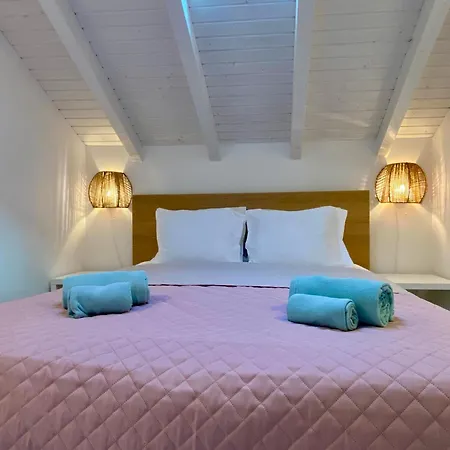 Feriehus Portugal Secret By Coral - Townhouse With Small Pool