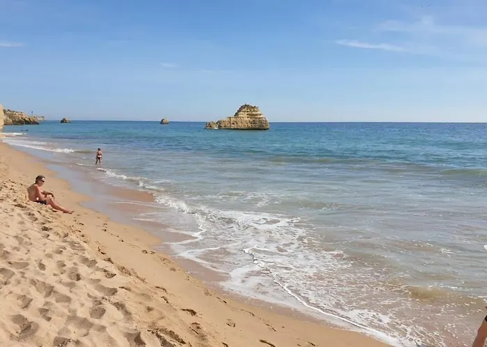 Portugal Secret By Coral - Townhouse With Small Pool