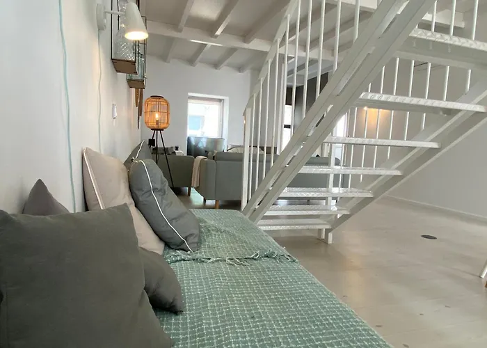 Portugal Secret By Coral - Townhouse With Small Pool *