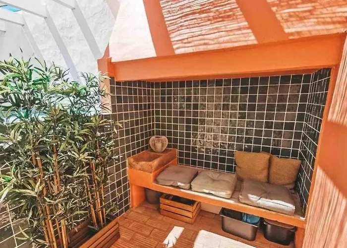 Portugal Secret By Coral - Townhouse With Small Pool