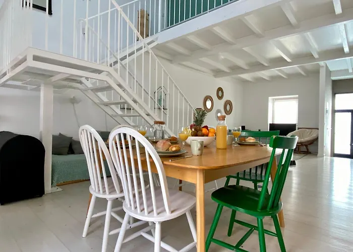 Portugal Secret By Coral - Townhouse With Small Pool